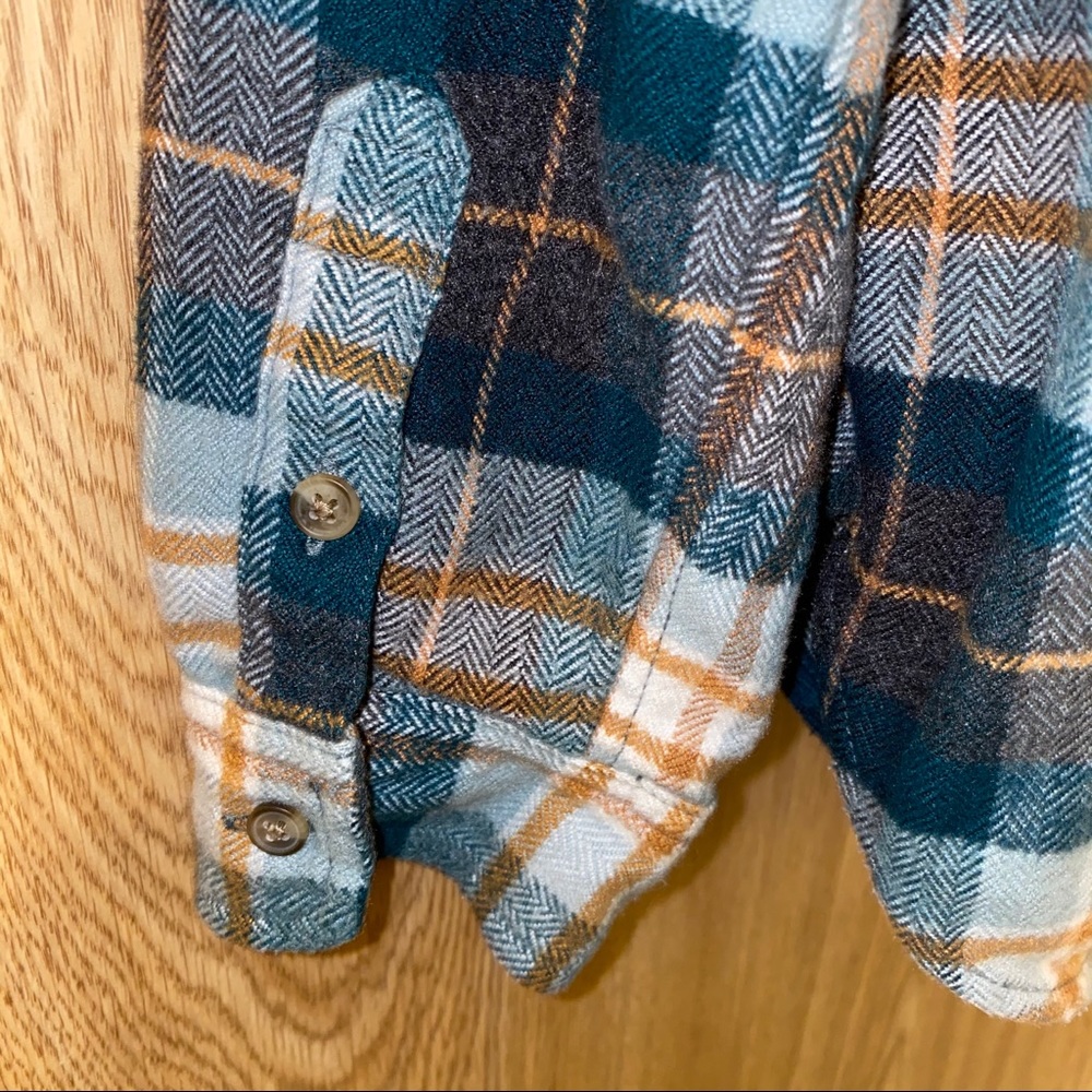 American Eagle Flannel - image 3